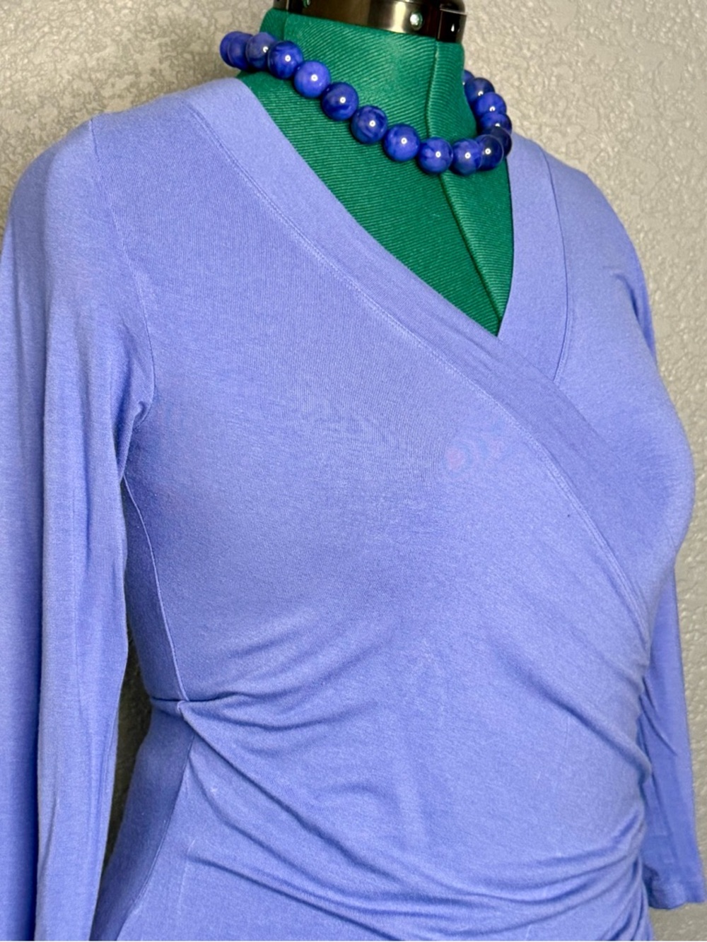 Lauren Ralph Lauren Wrap Top M Lavender Ruched V Neck 3/4 Sleeve - Picture 7 of 11